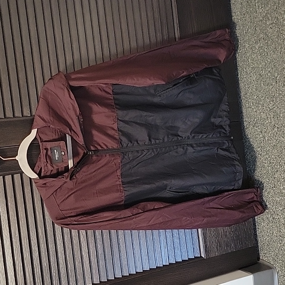 Resolution lightweight jacket